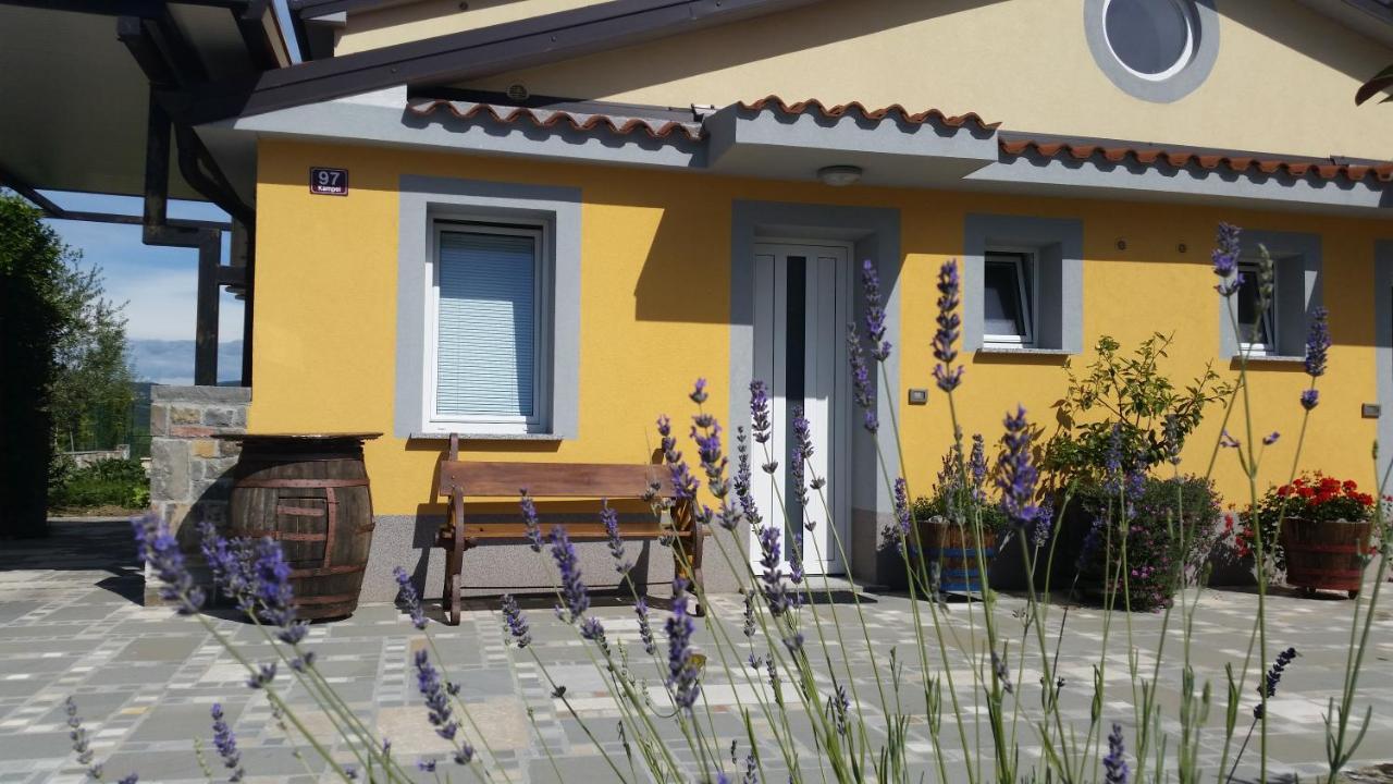 Apartma Brnistra Ginestra Capodistria Esterno foto