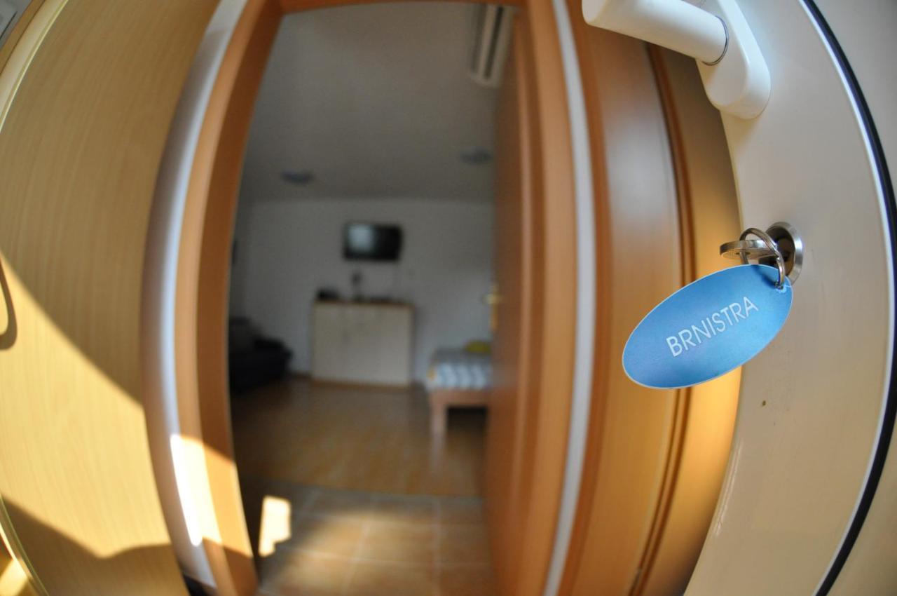 Apartma Brnistra Ginestra Capodistria Esterno foto